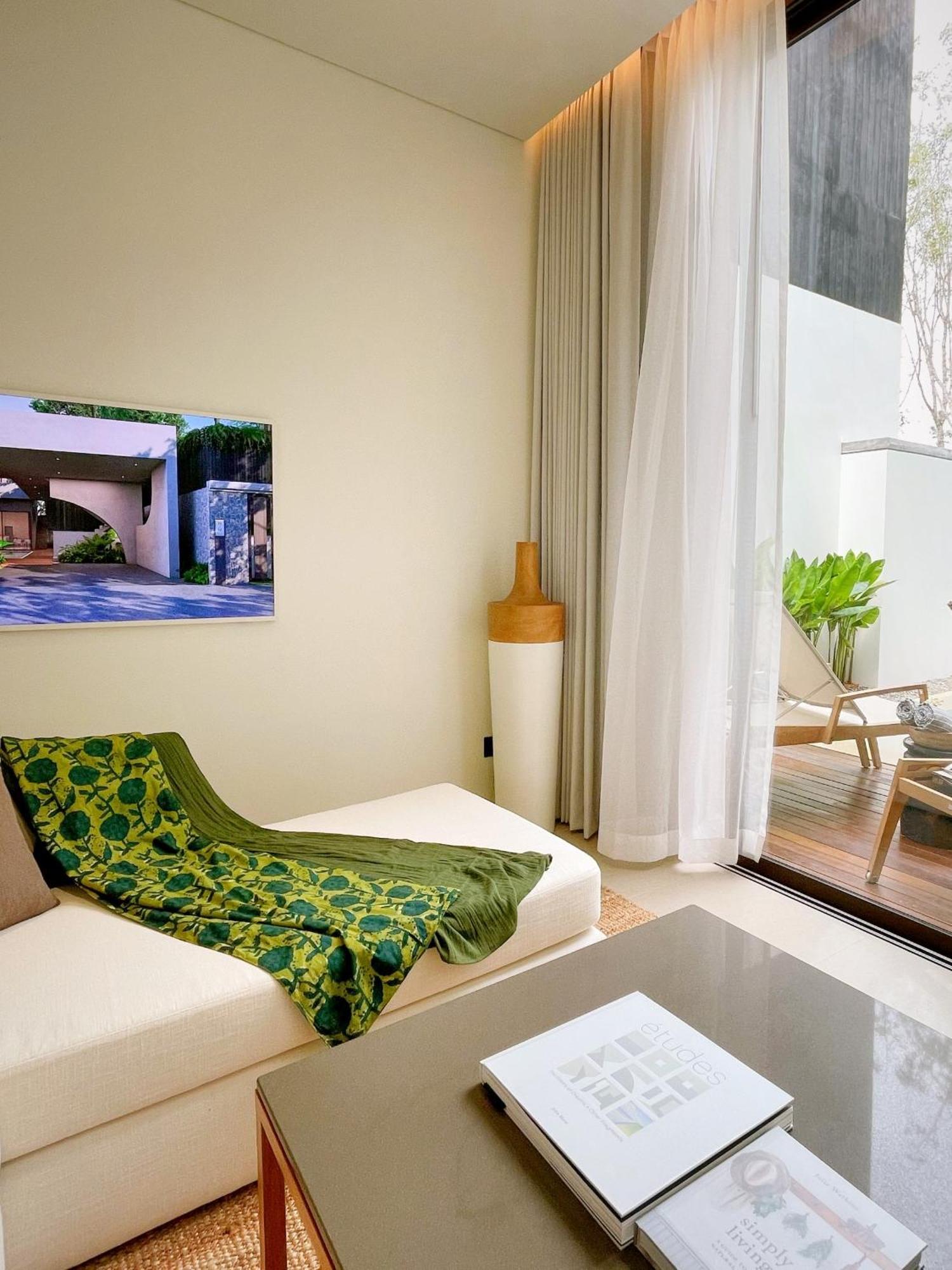 Tree O'Clock Pool Villa - Phuket Thalang Exterior photo